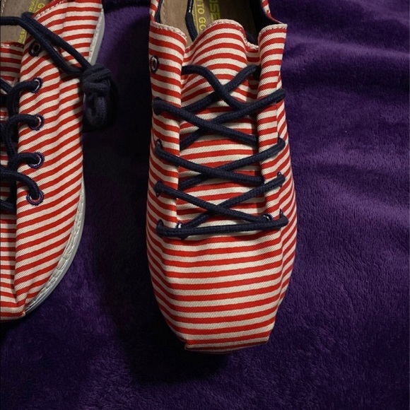 Women shoes - Picture 2 of 5